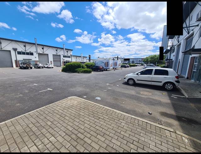 270.80M² WAREHOUSE TO LET IN MARCONI BEAM INDUSTRIA